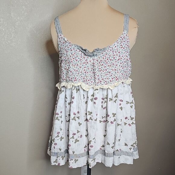 Ian Mosh Strawberry Print Floral Sleeveless Babydoll Tank Top with Ruffle Trim - Picture 1 of 8
